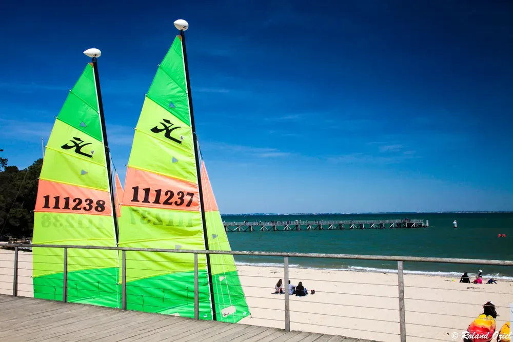 Plage avec activités nautiques noirmoutier