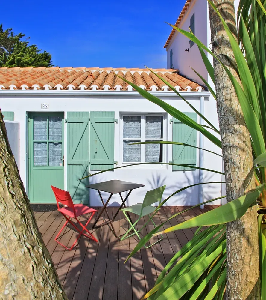 25 Table et chaise en terrasse pour 2 personnes